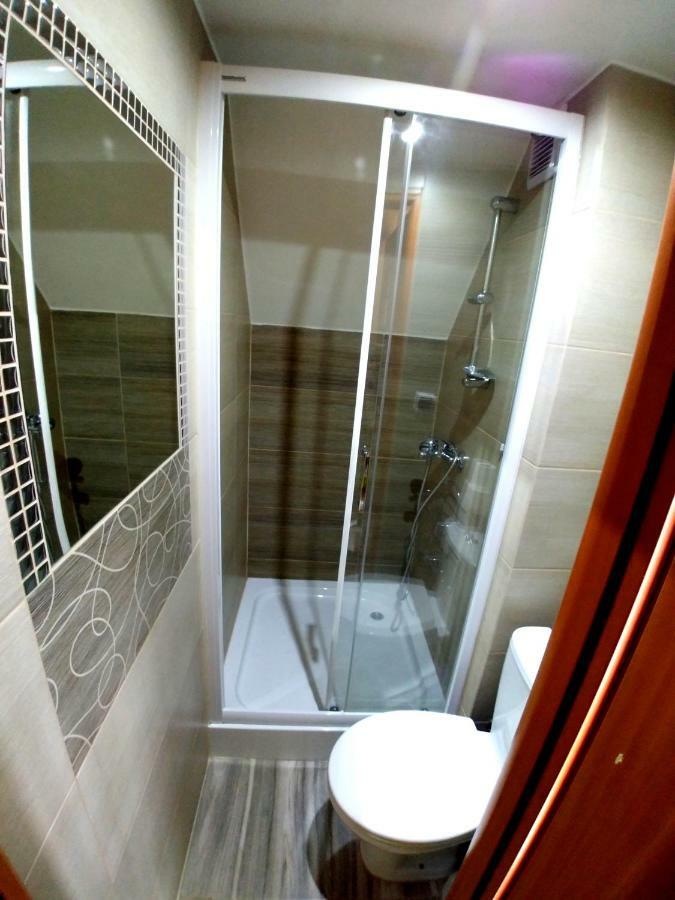 Domek "Igor" Nad Jeziorem Zywieckim W Zarzeczu Zarzecze  Exterior foto